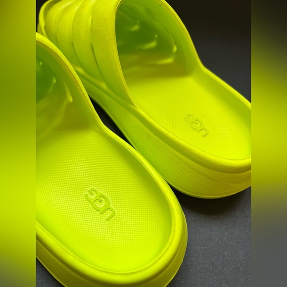 UGG Yellow Sandals with Modern Slide Design size 4 - Picture 3 of 6